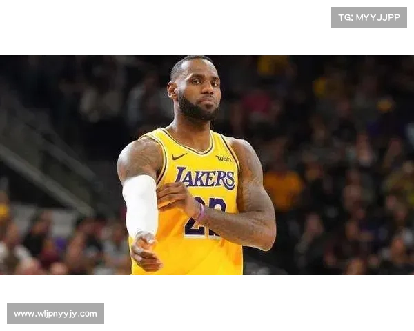 NBA常规赛:热火105-96小牛 韦德20+10助队客场擒敌 NBA常规赛:热火105-96小牛 韦德20+10助队客场擒敌